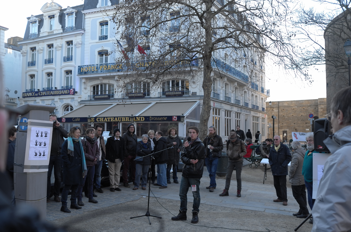 2016 04 16 nuit debout st malo11